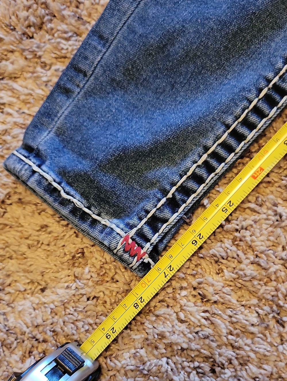Classic True Religion Mid Rise - Picture 7 of 7